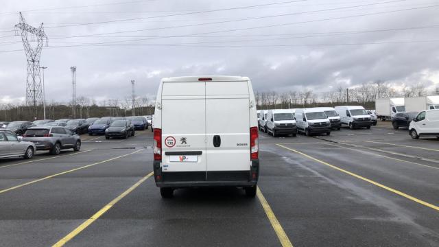 Peugeot Boxer image 4