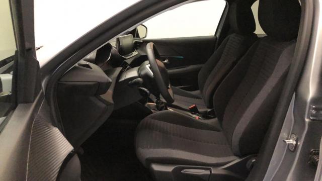 Peugeot 208 image 4