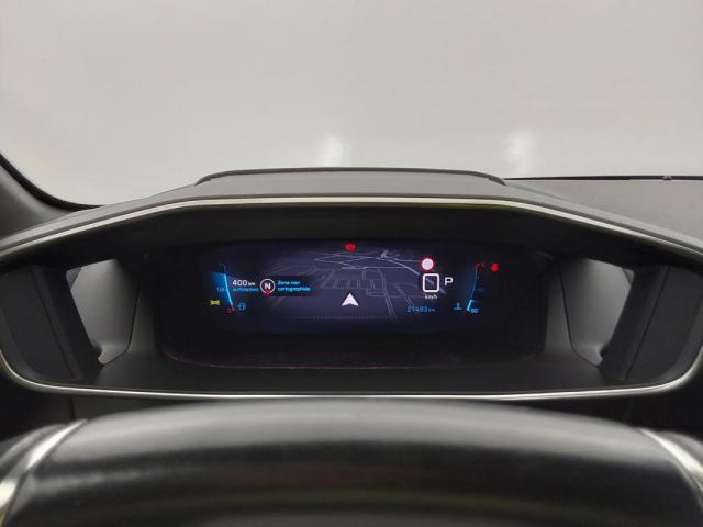 Peugeot 208 image 6