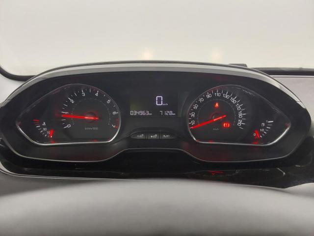 Peugeot 208 image 5