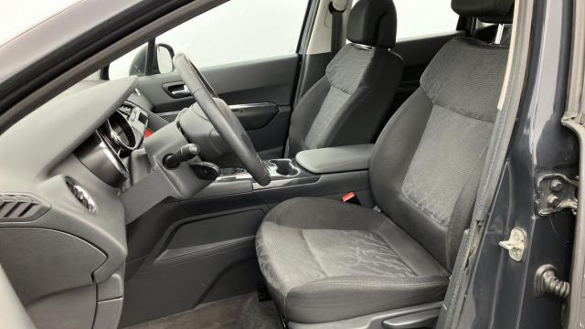 Peugeot 3008 image 5