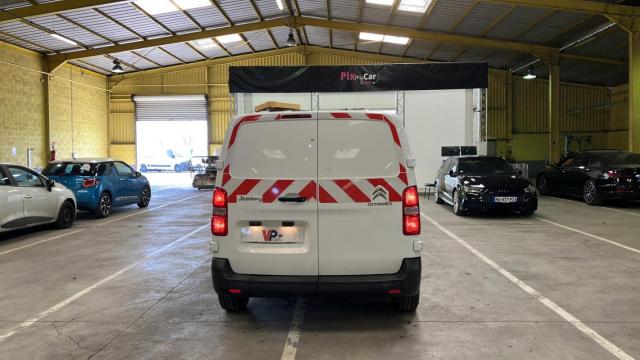 Citroen Jumpy image 8