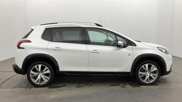 Peugeot 2008 image 5