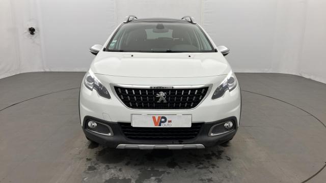 Peugeot 2008 image 2