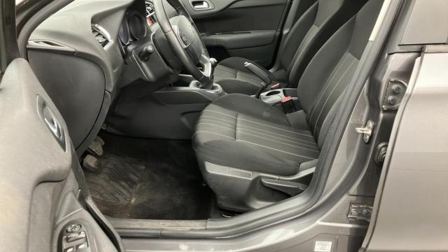 Citroen C4 image 6