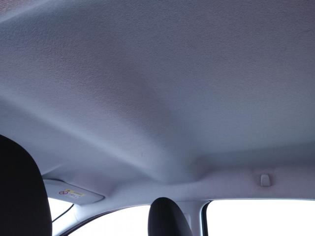 Peugeot 208 image 4