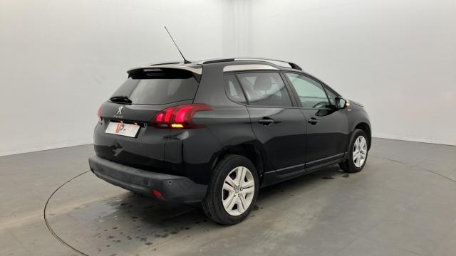 Peugeot 2008 image 8