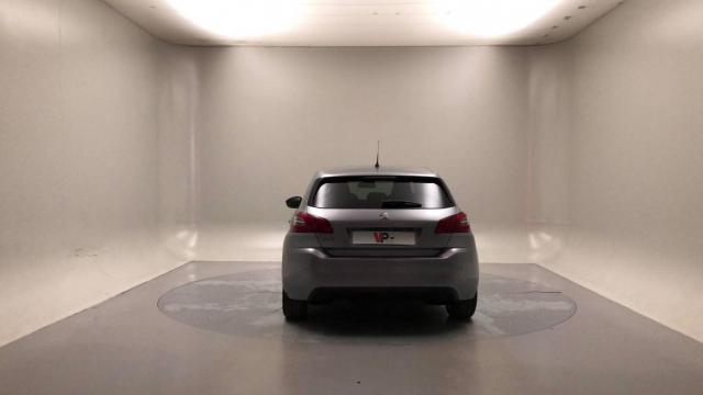 Peugeot 308 image 1