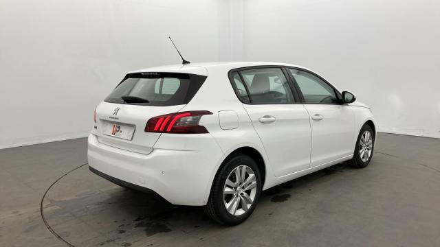Peugeot 308 image 1