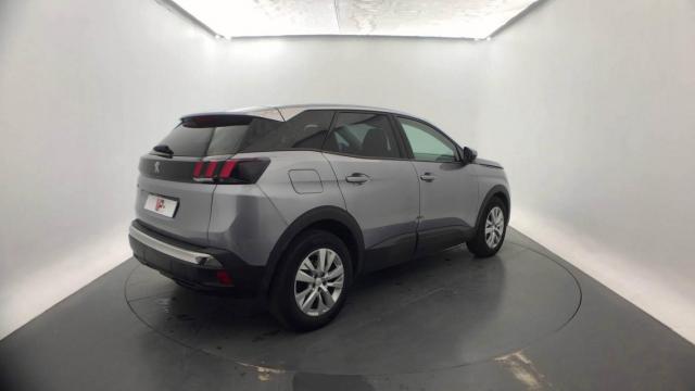 Peugeot 3008 image 3