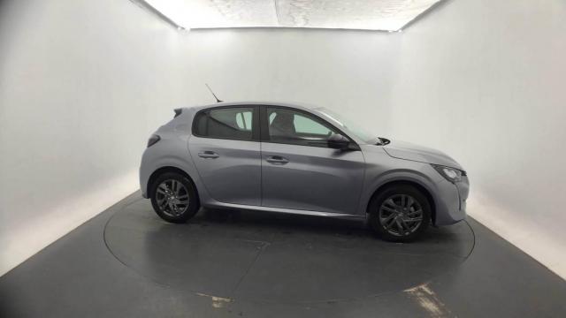 Peugeot 208 image 5
