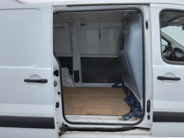 Citroen Jumpy image 8
