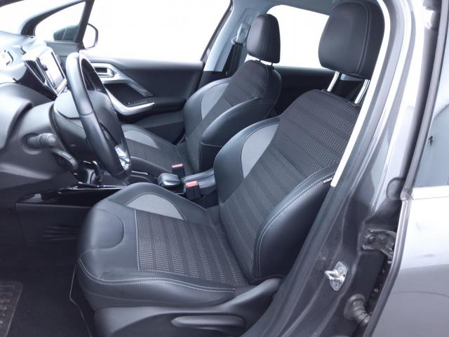 Peugeot 2008 image 3
