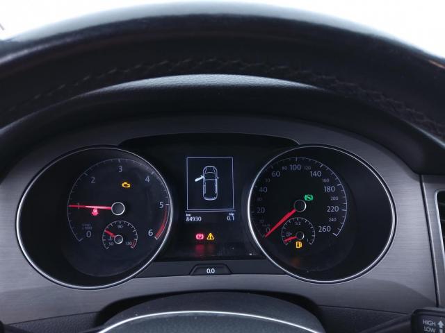 Volkswagen Golf Sportsvan image 5
