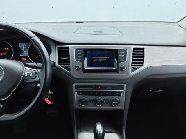 Volkswagen Golf Sportsvan image 4