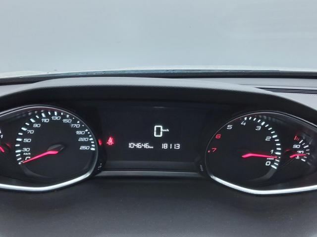 Peugeot 308 image 8