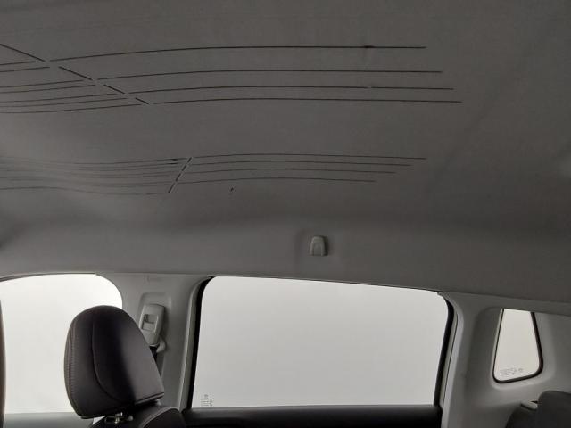 Peugeot 2008 image 6