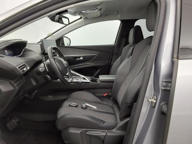 Peugeot 3008 image 7