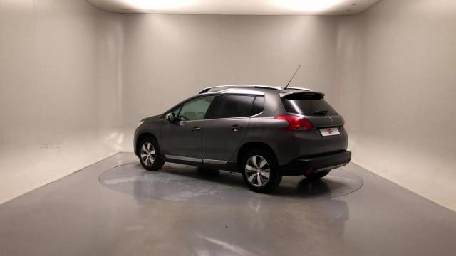 Peugeot 2008 image 5