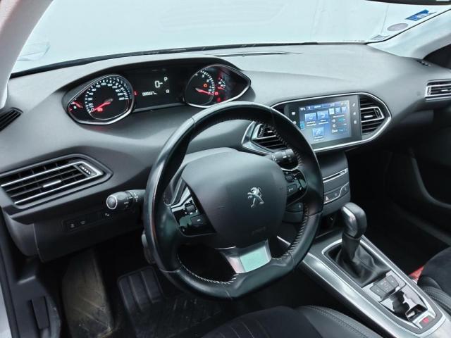 Peugeot 308 image 3