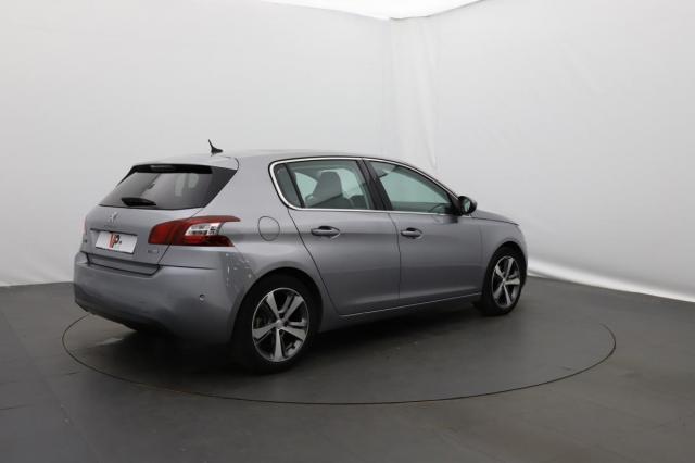 Peugeot 308 image 7