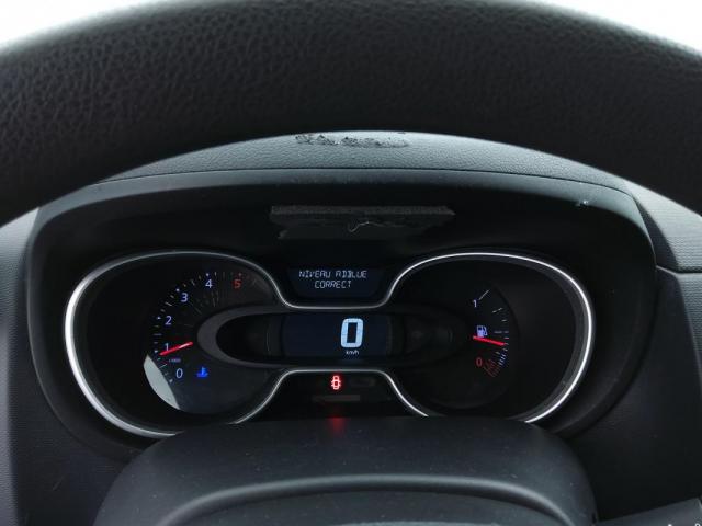 Renault Trafic image 3