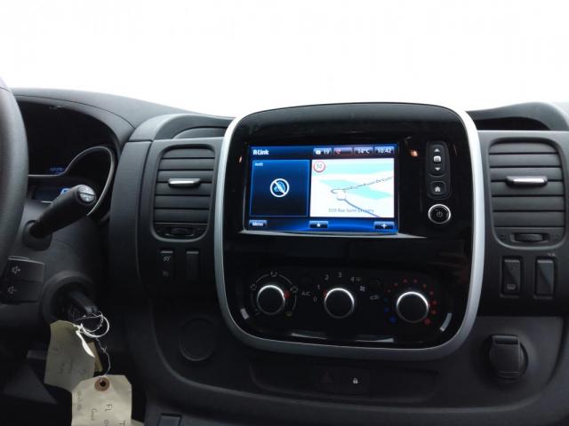 Renault Trafic image 7