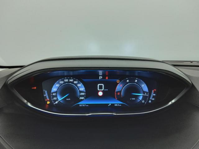 Peugeot 5008 image 8