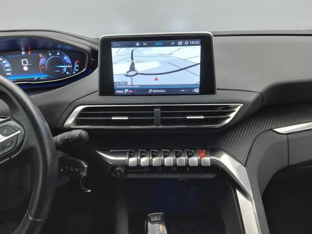 Peugeot 5008 image 2