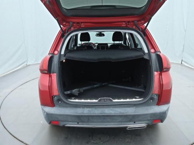 Peugeot 2008 image 7