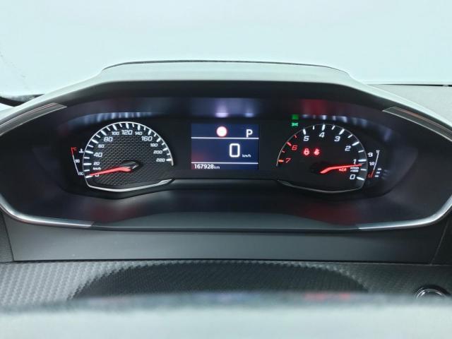 Peugeot 2008 image 7