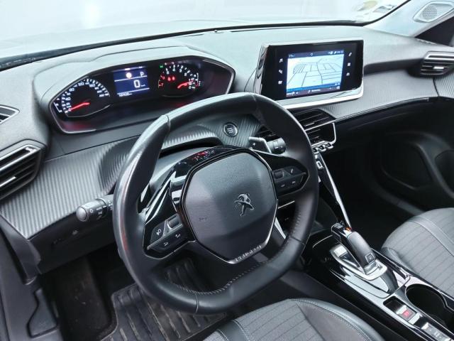 Peugeot 2008 image 6