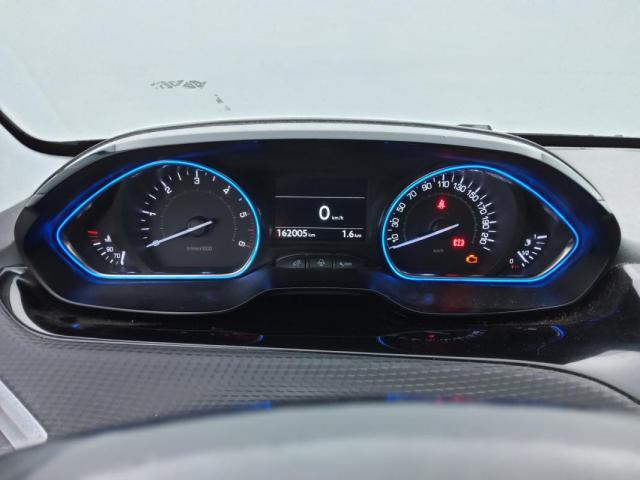 Peugeot 2008 image 5
