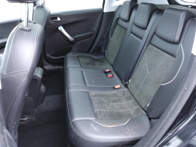 Peugeot 2008 image 1