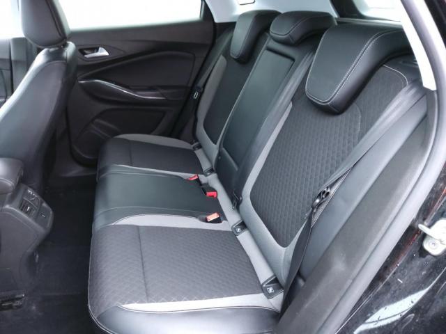 Opel Grandland X image 2
