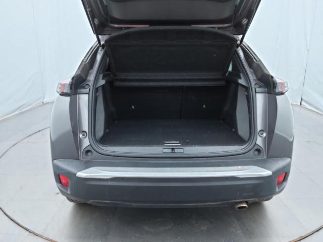 Peugeot 2008 image 4
