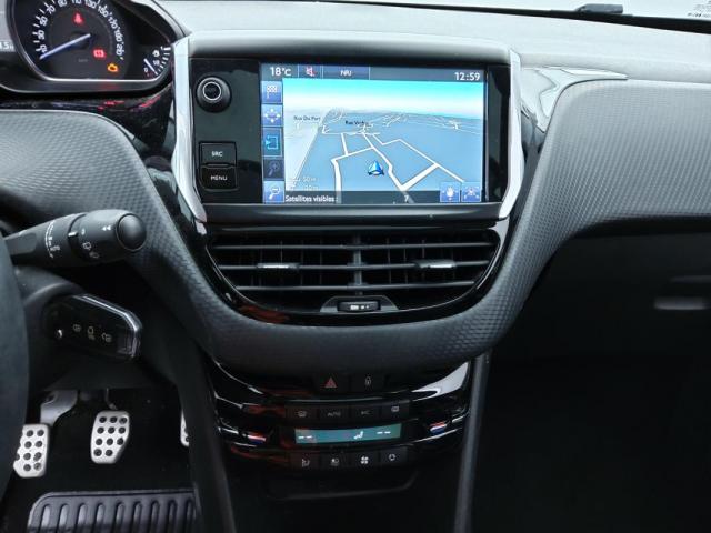 Peugeot 2008 image 5