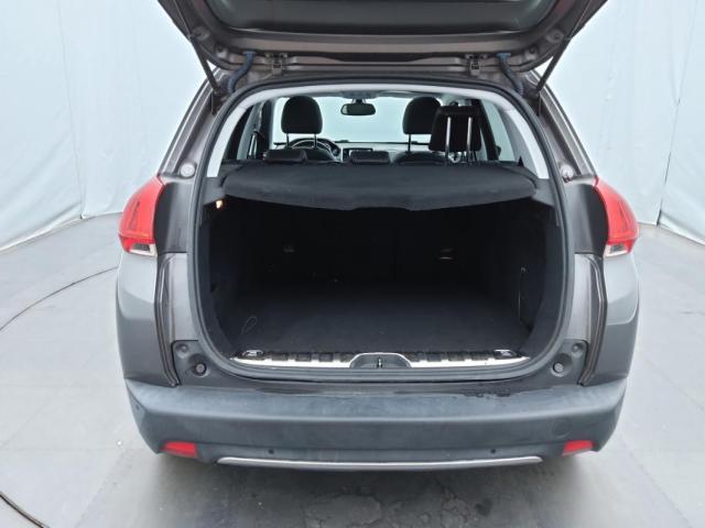 Peugeot 2008 image 1