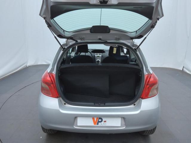 Toyota Yaris image 2