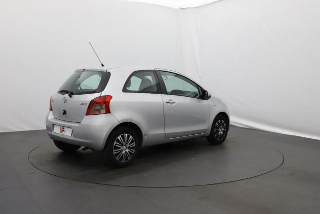 Toyota Yaris image 6