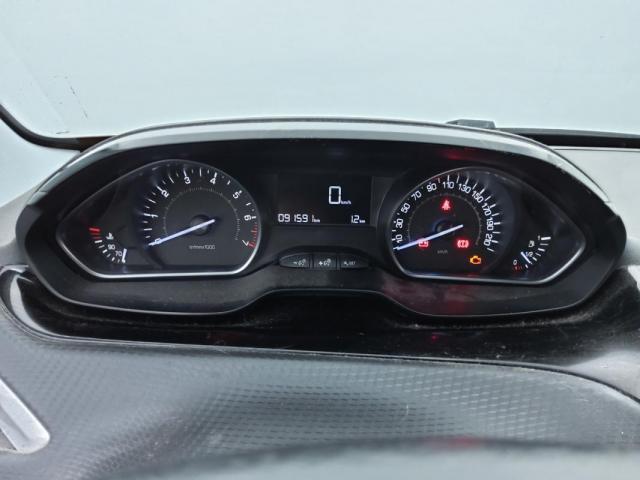 Peugeot 2008 image 7