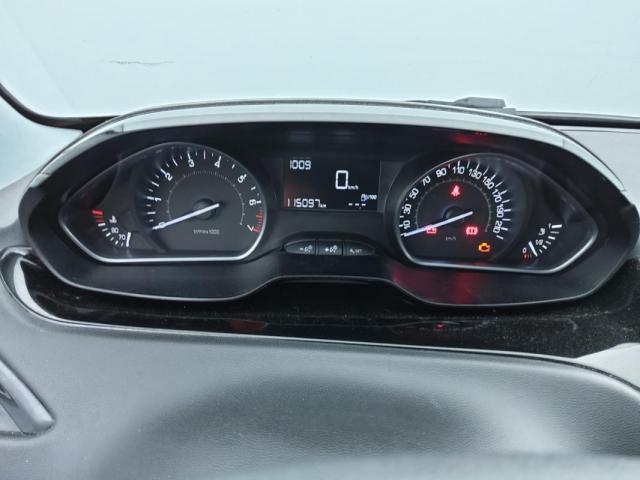 Peugeot 208 image 3