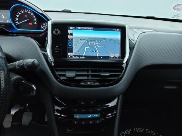 Peugeot 2008 image 6