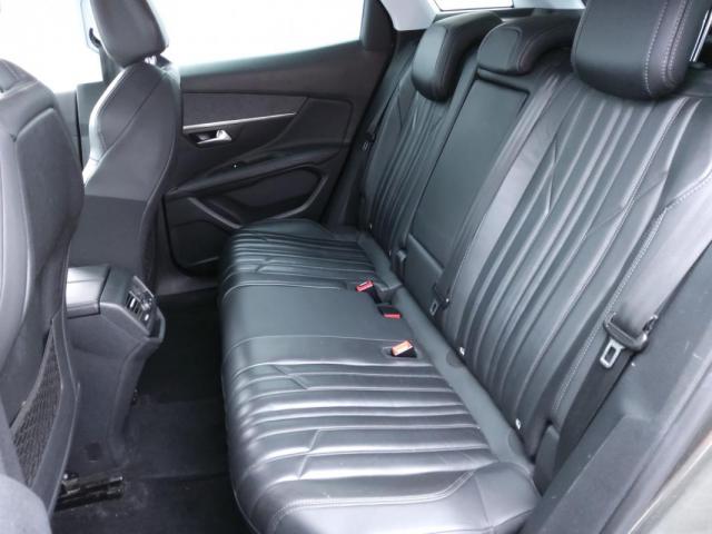 Peugeot 3008 image 7
