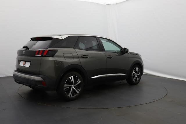 Peugeot 3008 image 3