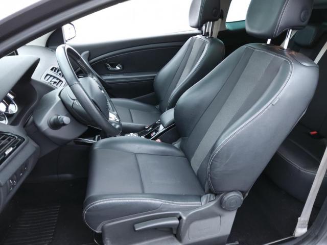 Renault Mégane Coupé image 1