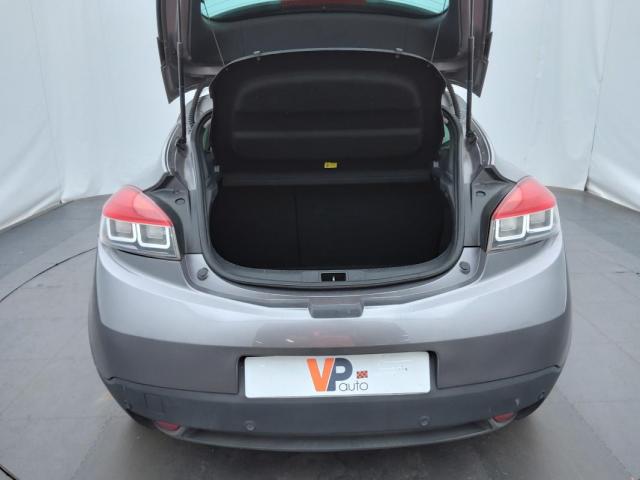 Renault Mégane Coupé image 2