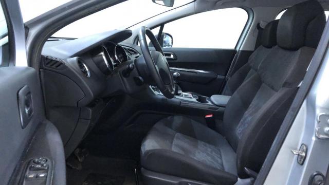 Peugeot 3008 image 5