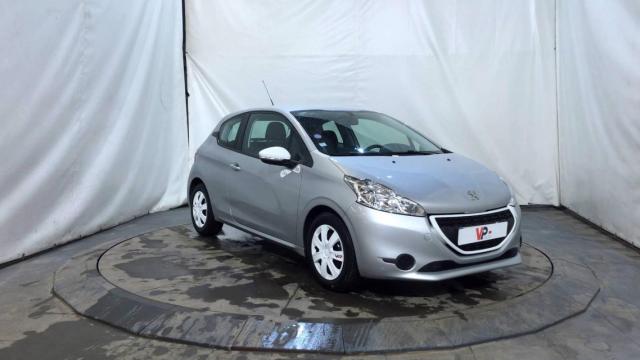 Peugeot 208 image 4