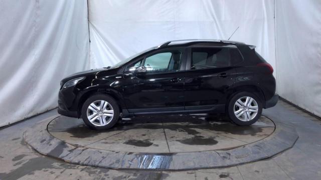 Peugeot 2008 image 6